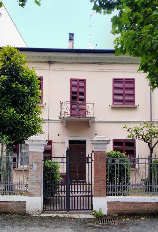 Attic Apartment Rimini Bagian luar foto